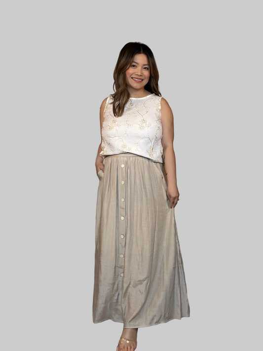 EMBROIDERED FLORAL PATTERN SLEEVELESS LACE TRIM TOP