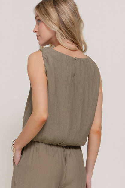 Sleeveless Round Neck Balloon Fit Crinkle Woven Top