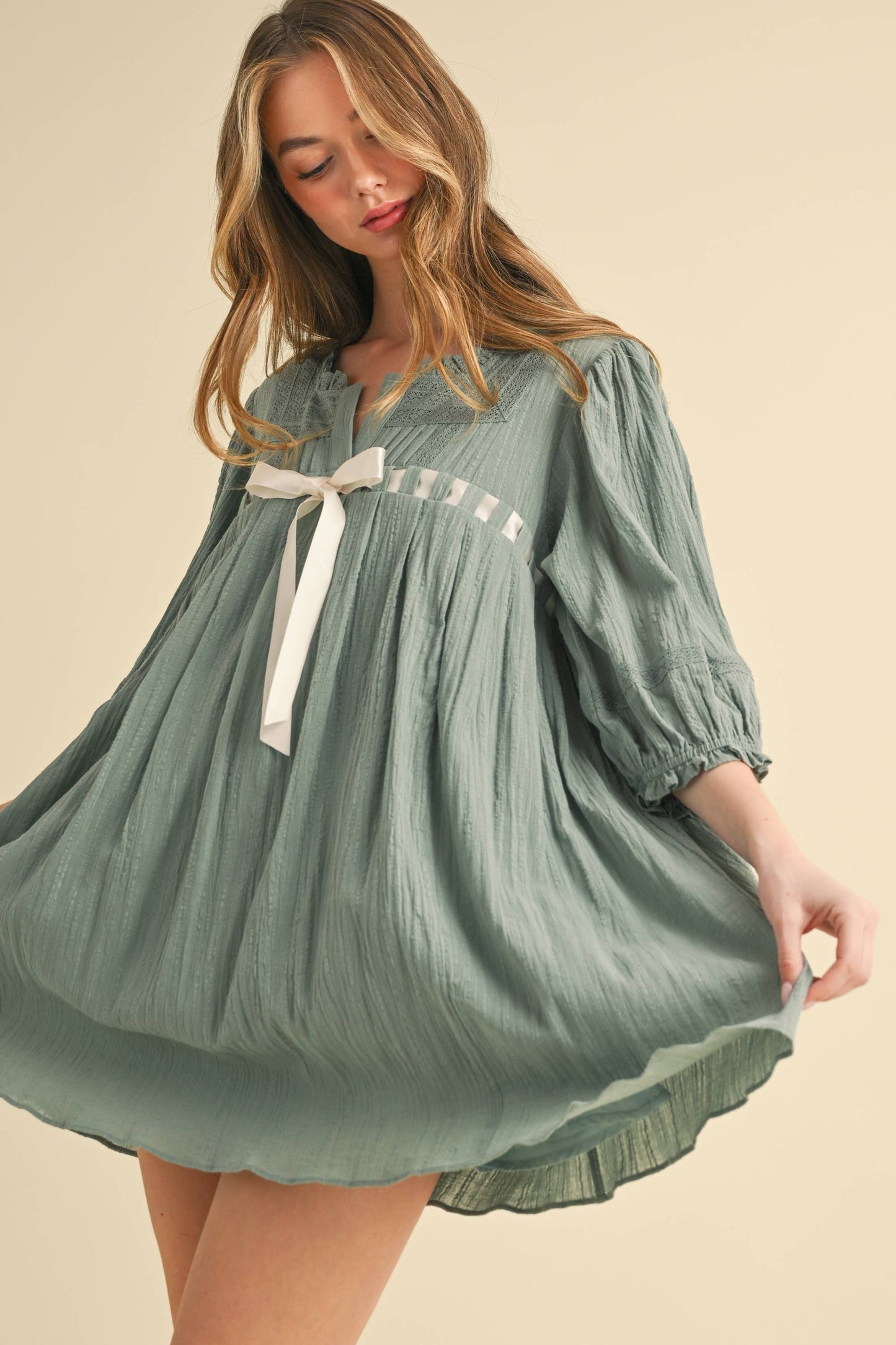 SQUARE-NECK HALF-SLEEVE LACE TRIM DRESS
