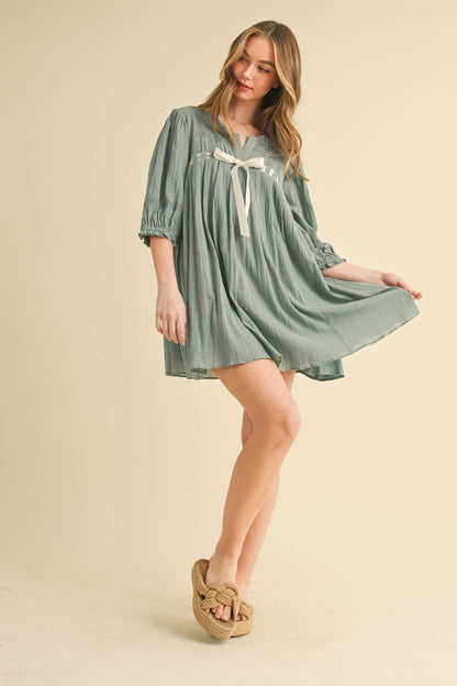 SQUARE-NECK HALF-SLEEVE LACE TRIM DRESS