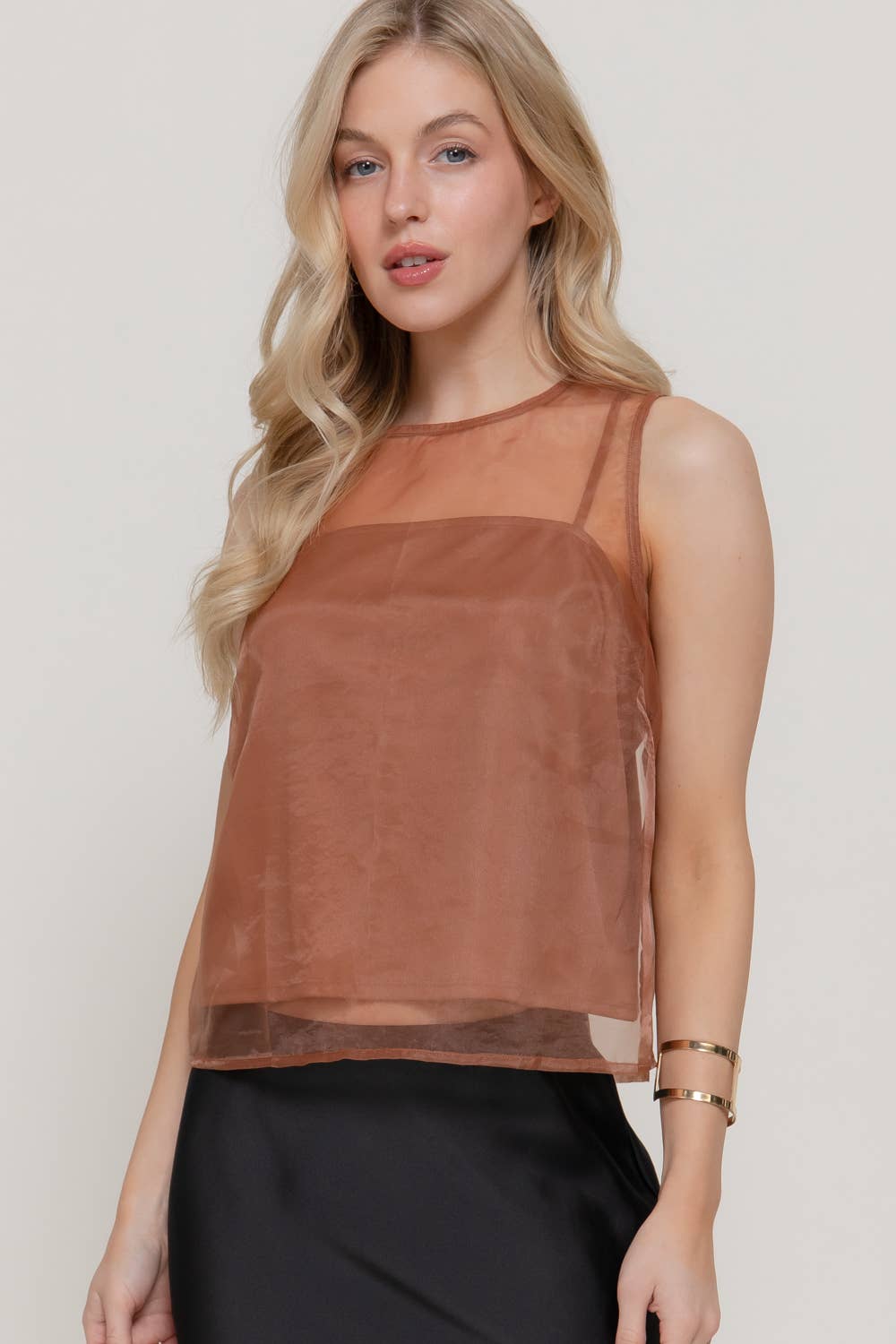 Sleeveless Round Neck Organza Blouse with Inner Camisole