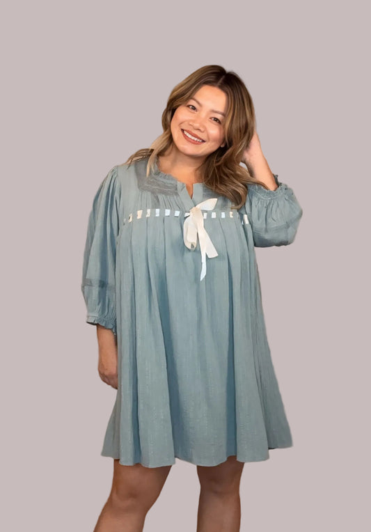 SQUARE-NECK HALF-SLEEVE LACE TRIM DRESS