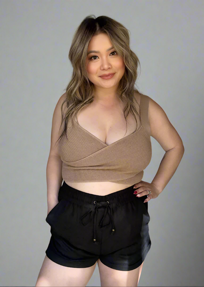 Mid Rise Linen Shorts