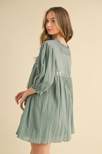 SQUARE-NECK HALF-SLEEVE LACE TRIM DRESS