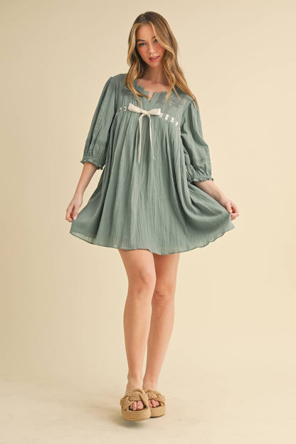 SQUARE-NECK HALF-SLEEVE LACE TRIM DRESS